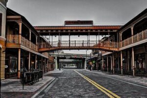 2 HR Interactive Walking Ghost Tour in Downtown Orlando - Meeting at Venture X Downtown Orlando: how to start smoothly