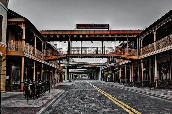 2 HR Interactive Walking Ghost Tour in Downtown Orlando - Meeting at Venture X Downtown Orlando: how to start smoothly