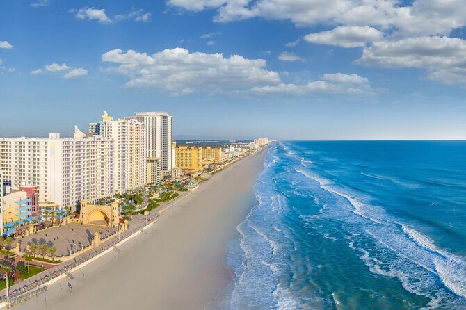 Daytona Beach Day Trip with Hard Rock Resort Pass & Hotel Pickup - Gray Line Orlando transport: comfort, group size, and the human touch