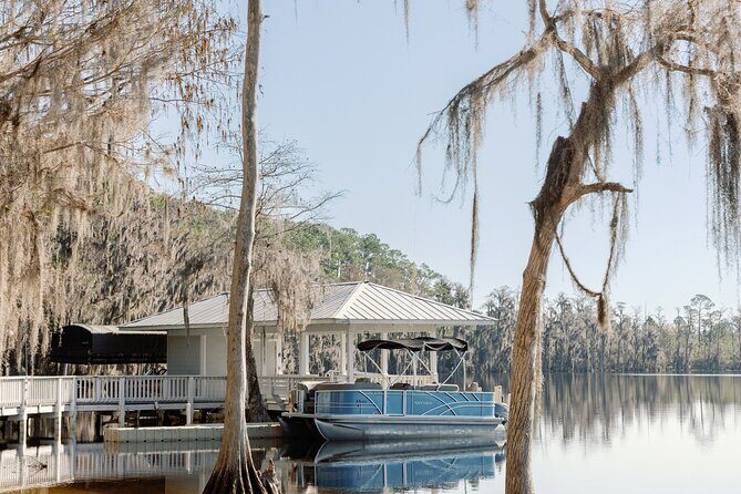 Enjoy a Pontoon on our beautiful Lake Bryan. - Price and group fit: what $275 covers and when it feels best
