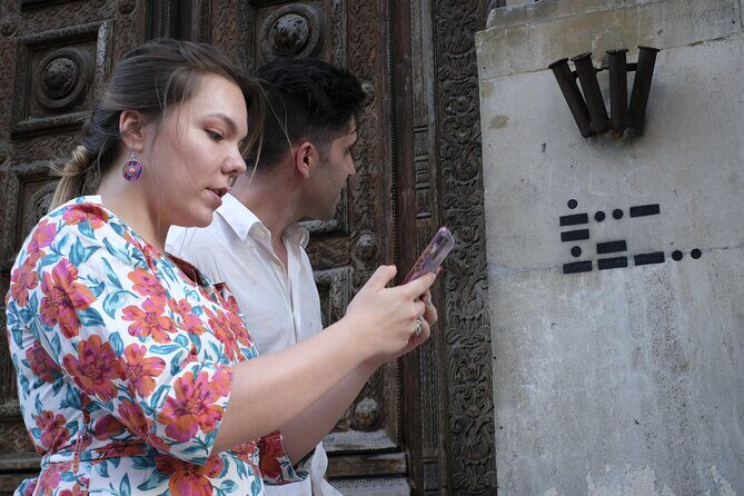 Ghost Hunt in Orlando: Quest Experience - Using Questo on your phone: smooth when it works
