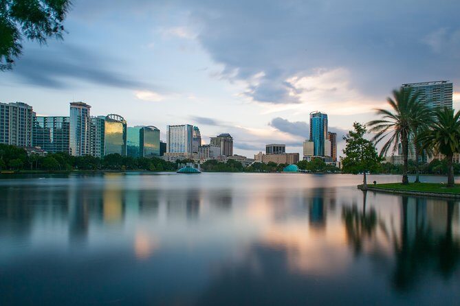 ICONic City Tour Of Orlando - Stop 2: Park Avenue free time for shopping and lunch