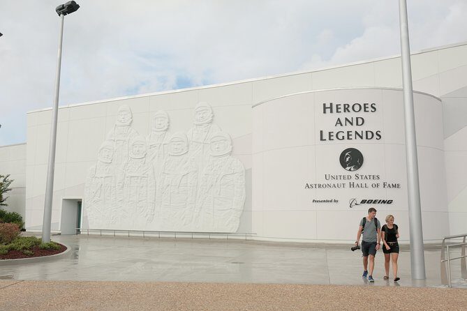 Kennedy Space Center Tour and Chat with an Astronaut Experience! - Space Shuttle Atlantis Facility: The Payoff for Shuttle Fans