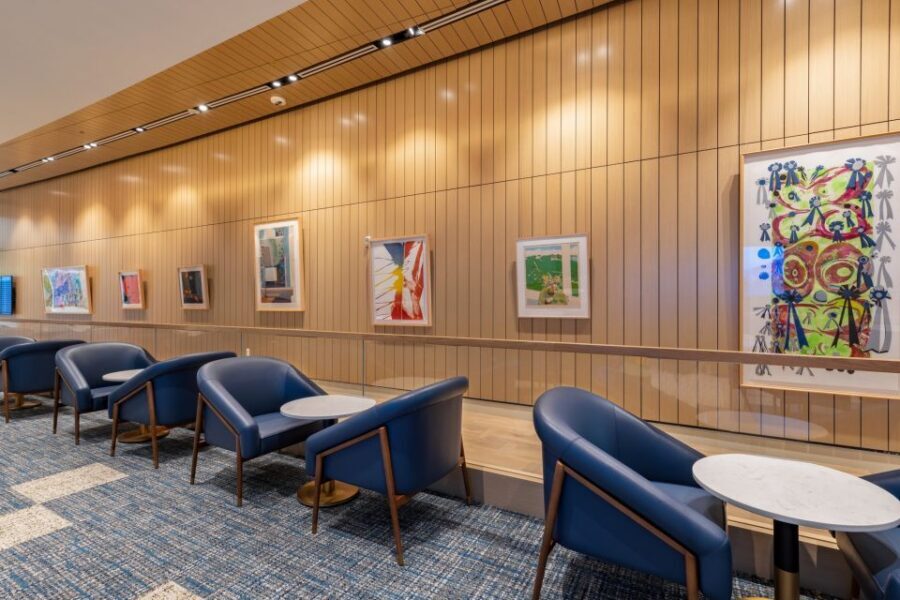 MCO Orlando International Airport: Plaza Premium Lounge - Who Should Book This Lounge Access?