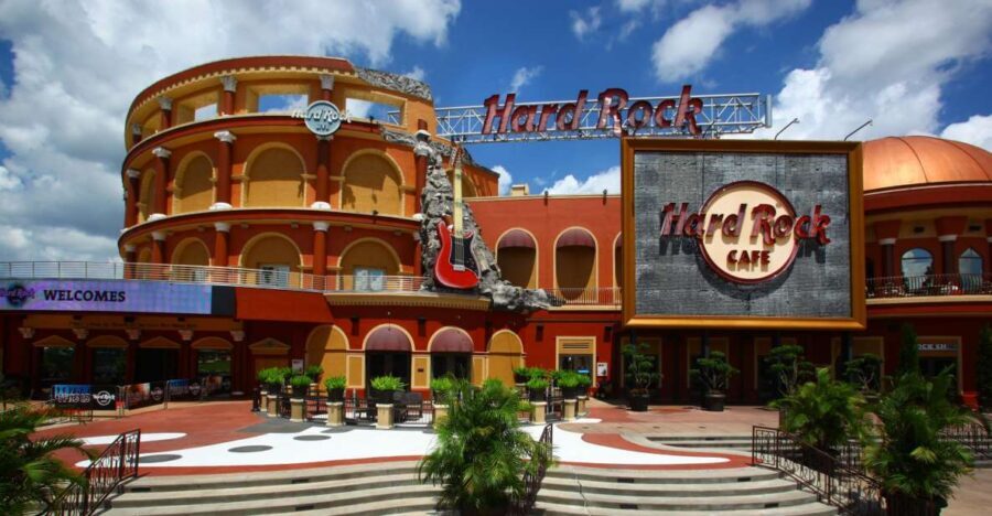 Meal at Hard Rock Cafe Orlando at Universal CityWalk - Drinks, service, and getting your timing right (90 minutes)