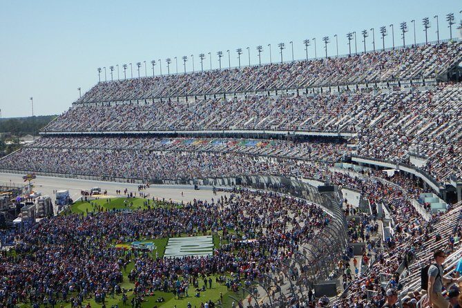 NASCAR Coke Zero 400 Race Day Packages - When the race runs long: buses, delays, and the waiting game