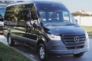 Orlando Airport MCO to Cocoa Beach and Cape Canaveral Hotels - Finding Your Driver at MCO: Baggage Claim vs Level 1