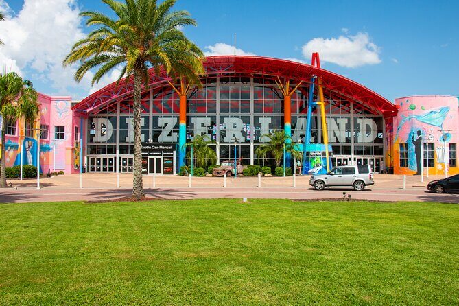 Orlando Auto Museum at Dezerland Park - Orlando Auto Museum: A Huge Indoor Car World (Without the Florida Heat)