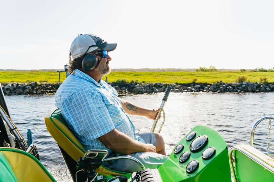 Orlando: Florida Everglades Wildlife Airboat Tour - Sound, seating, and the little practical choices that matter