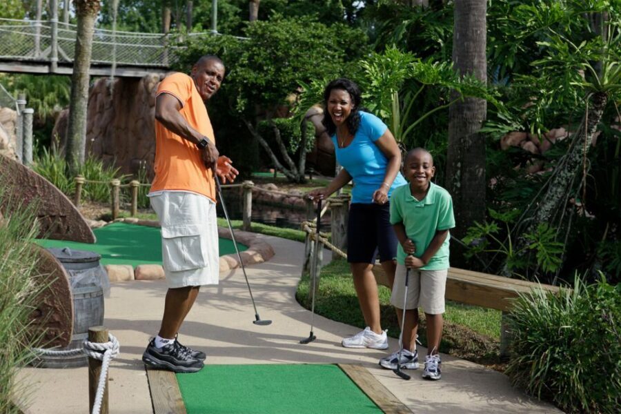 Orlando: Go City Explorer Pass - Choose 2 to 5 Attractions - Wildlife Day: Airboats, Gatorland, and SEA LIFE Aquarium