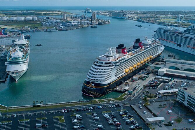 Orlando MCO Airport to Space Center|Cape Canaveral|Cocoa Beach - Private round-trip transfer beats taxi roulette at MCO
