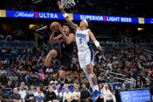 Orlando: Orlando Magic NBA Basketball Tickets - Arriving to Kia Center: timing that avoids stress