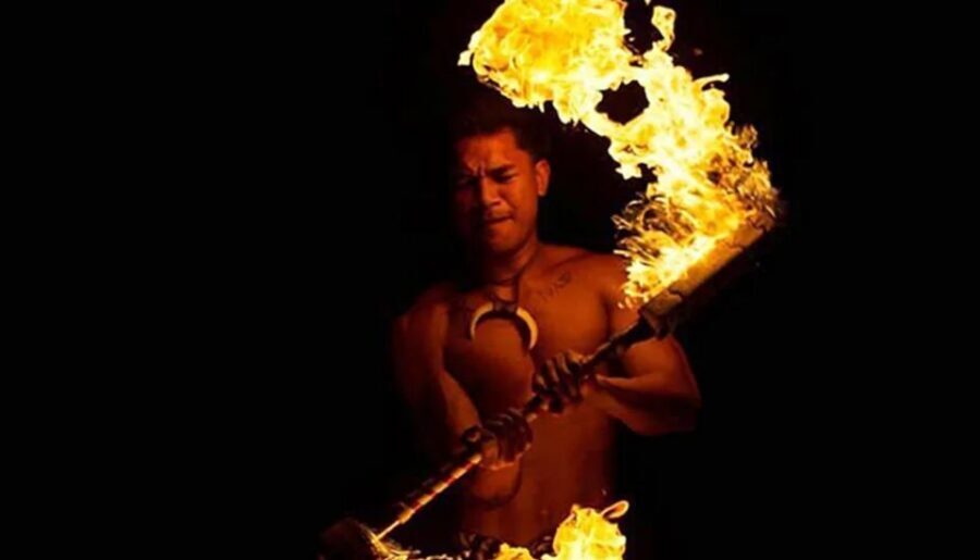 Orlando: Polynesian Fire Luau with Dinner and Live Show - The Main Luau Show: Hula, Warrior Chants, Music, and Fire Poi