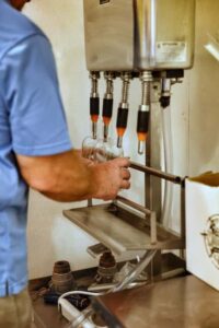Orlando: Premium Caribbean Moonshine & Bottling Tour - Price and logistics: what you’re paying for at $70