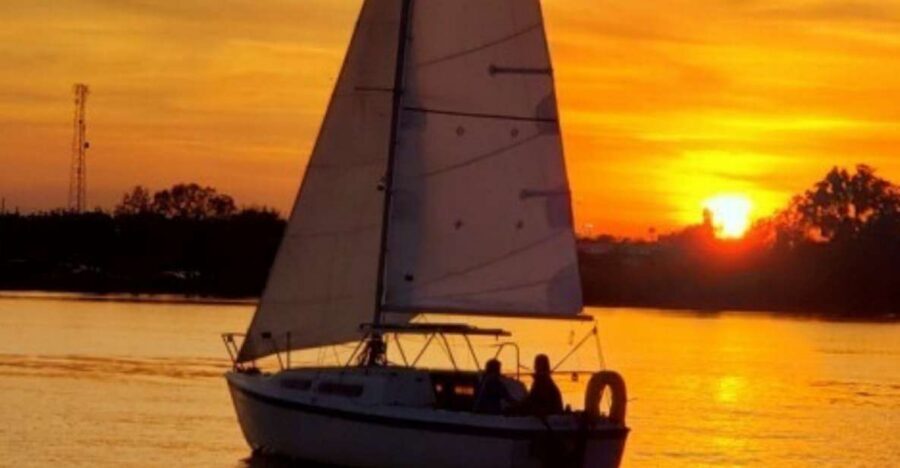 Orlando: Private Sunset Sailing Trip on Lake Fairview - Where you meet and how the evening starts