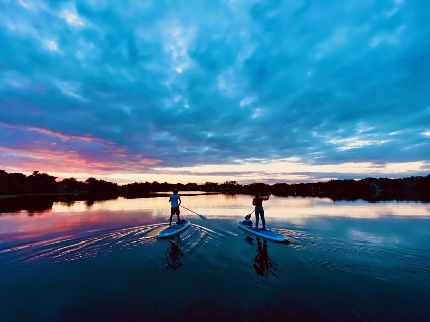 Orlando: Sunset Clear Kayak or Paddleboard in Paradise Tour - What to pack for a Florida sunset kayak (and what to wear)