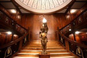 Orlando: Titanic Artifact Exhibition Ticket - Getting there on International Drive (and how to plan your day)
