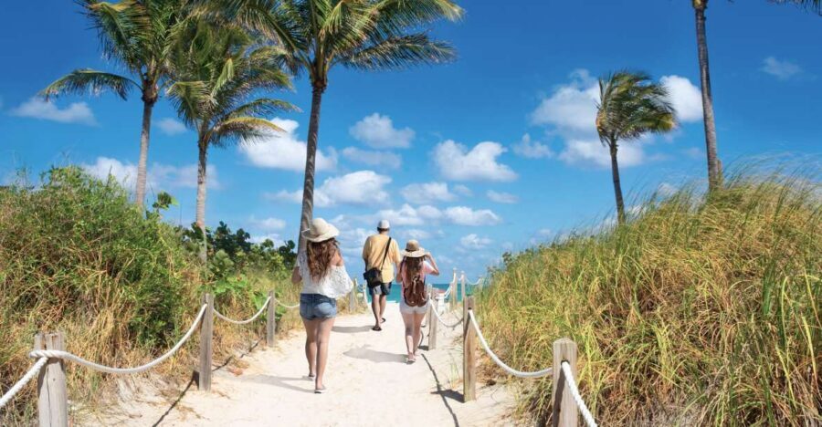 Orlando to Miami Shuttle: One-Way Trip - The coach ride: comfort, luggage handling, and what to bring