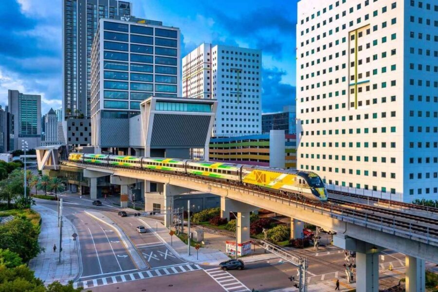 Orlando: Train Transfer to Miami - Onboard comfort on a 3-hour high-speed ride