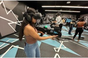Orlando: Virtual Reality Experience in Max Action Arena - Icon Park location: getting there and staying sane if you wait