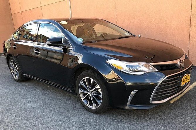 Private Arrival Transfer from Orlando Airport MCO - The Ride Itself: Sedan vs SUV, Comfort, and Luggage Reality