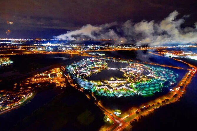 Private Helicopter After-hours 48 Miles Tour Theme Parks&Downtown - The 30-minute, 48-mile route: downtown Orlando plus Disney zones