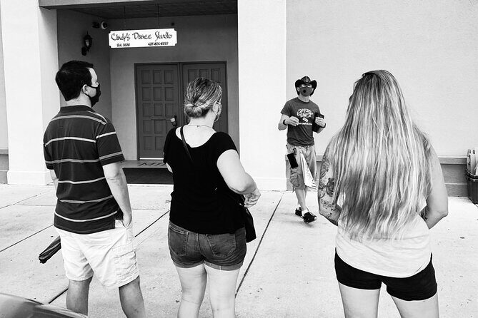 Sanford Ghost Tour - Who should book the Sanford Ghost Tour (and who should pass)