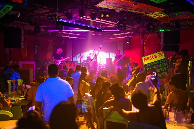 Señor Frogs Lunch / Dinner Package - Señor Frogs on International Drive: What the 3-Hour Fiesta Feels Like