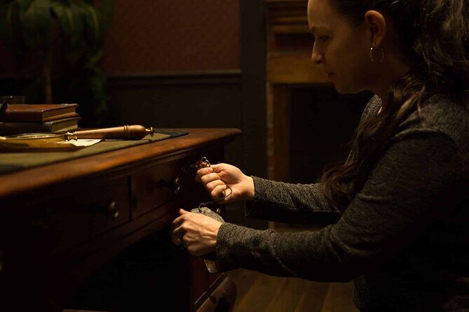 Sherlock Studies 75-Minute Escape Room - Sherlock Studies at Enter The Escape Effect: what you’re really signing up for