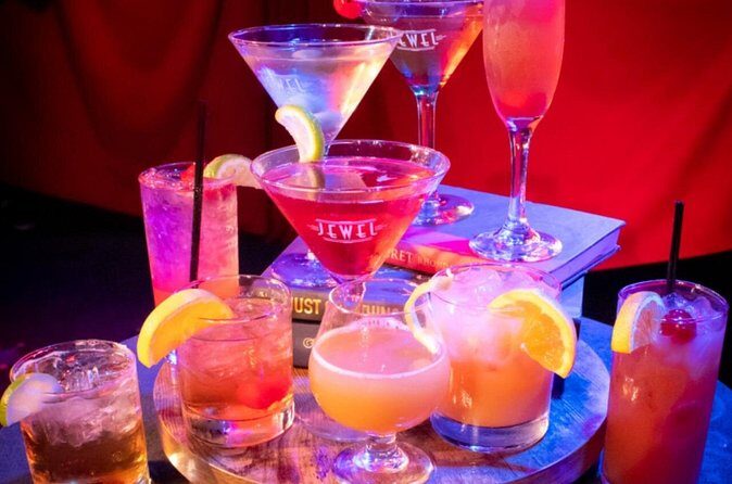 Speakeasy Murder Mystery Dinner Show in Orlando - Practical tips for a smoother night