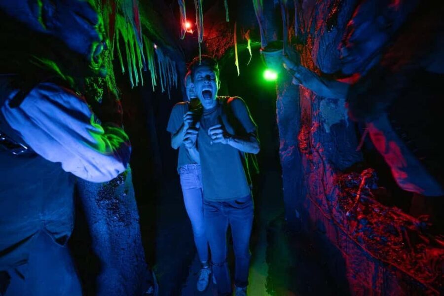 Universal Orlando Resort: Halloween Horror Nights - Key Things I’d Tell You Up Front